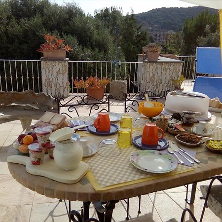 Casa D' Artista B&B Оциери Екстериор снимка