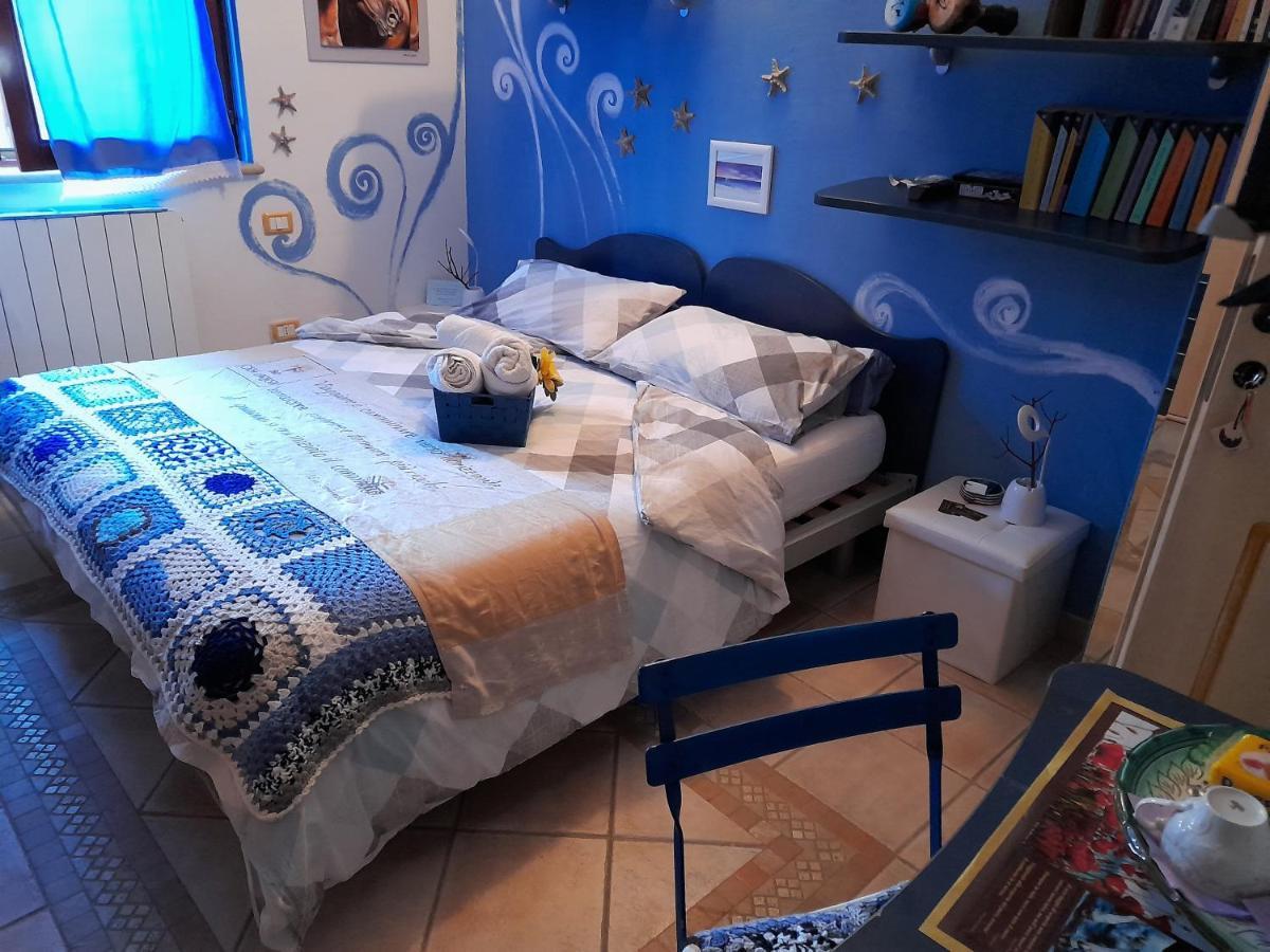 Casa D' Artista B&B Оциери Екстериор снимка