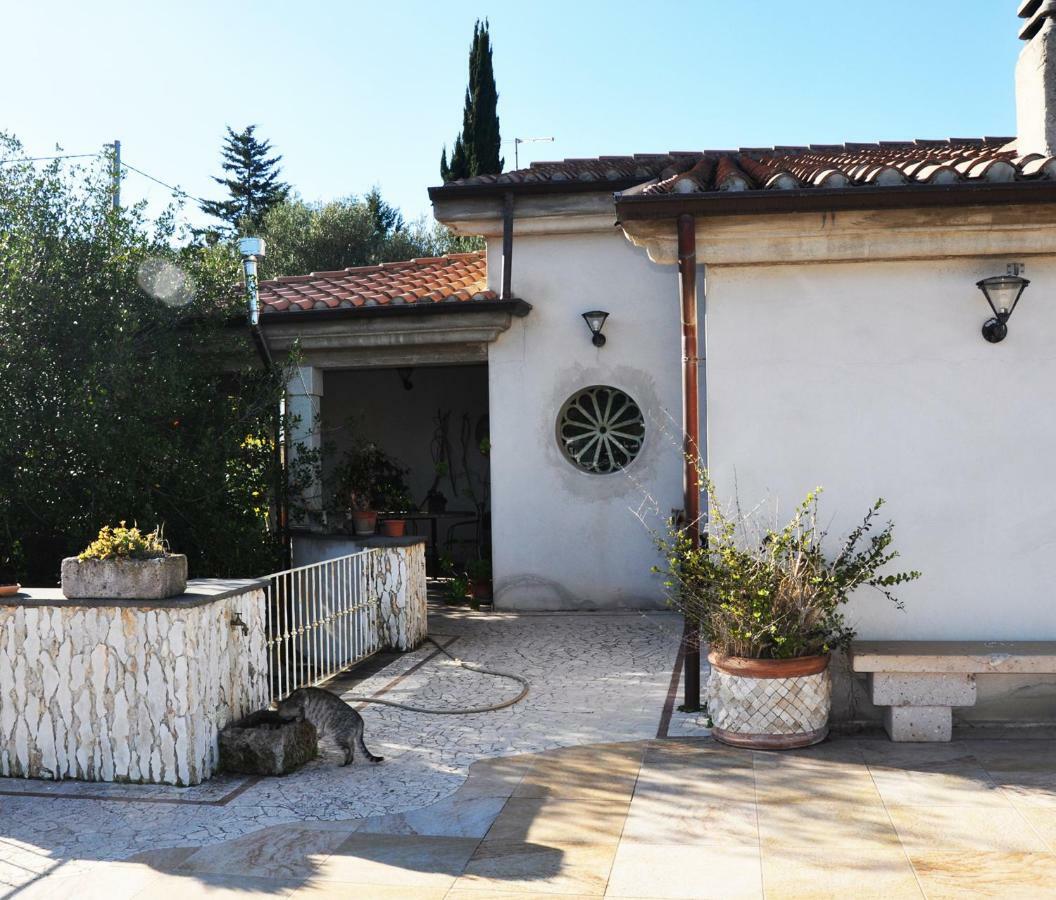 Casa D' Artista B&B Оциери Екстериор снимка