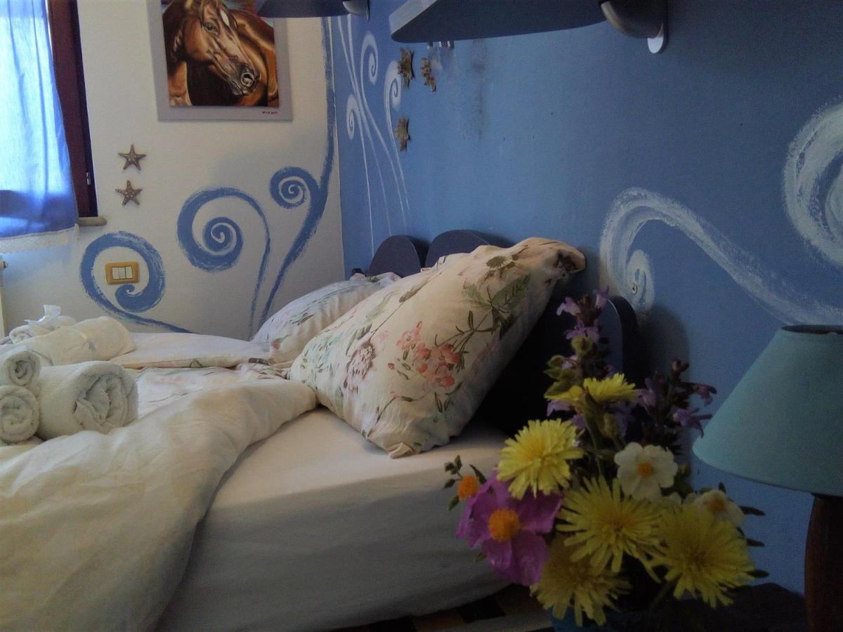 Casa D' Artista B&B Оциери Екстериор снимка